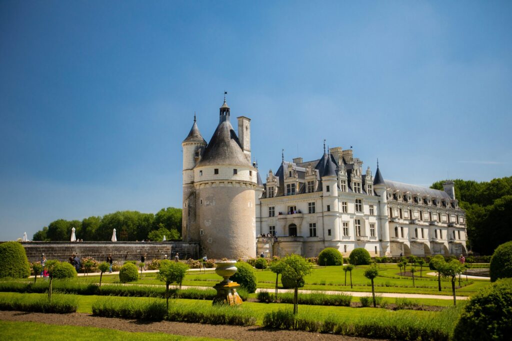 Châteaux for sale in france