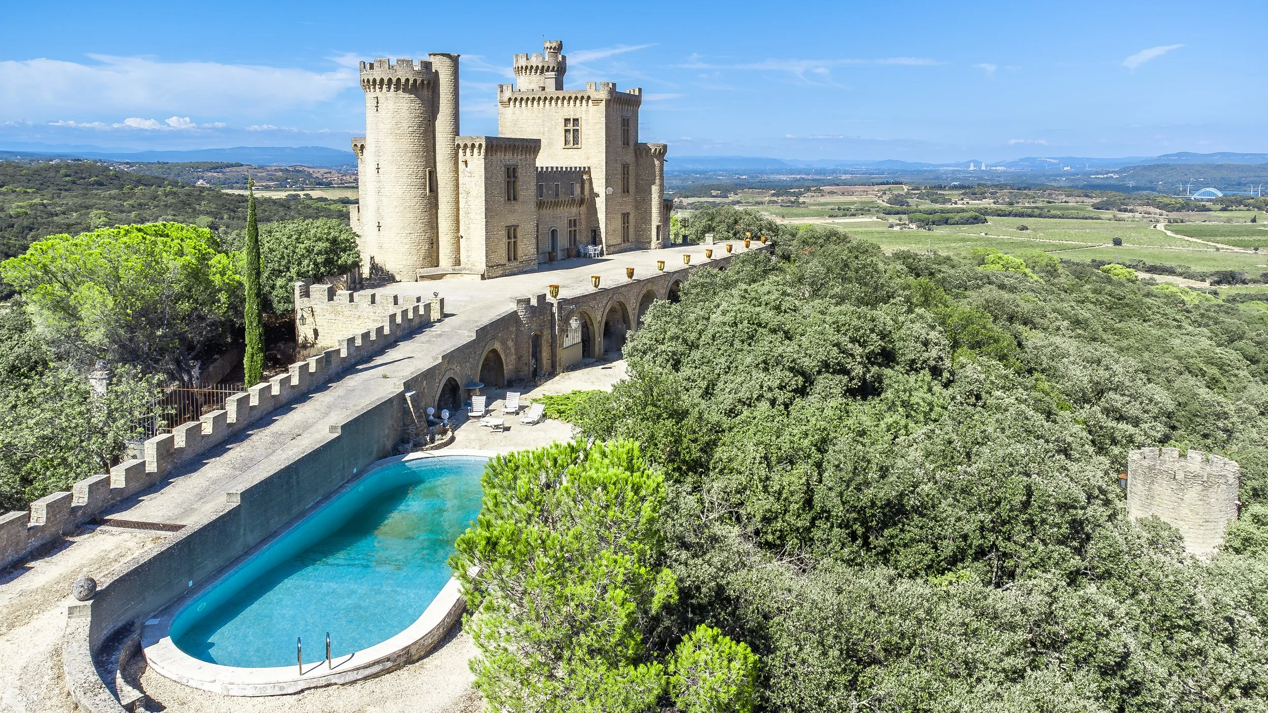 Gard Provençal - HOW TO BUY A CHÂTEAU IN FRANCE – A SIMPLE GUIDE FOR INTERNATIONAL BUYERS