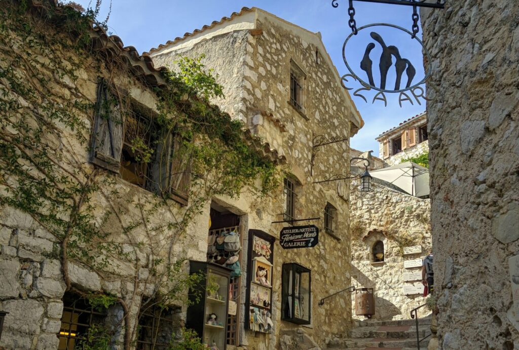 buyers agent Èze France