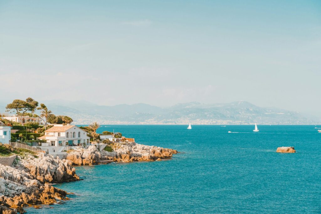 Independent buyer’s agent in Antibes