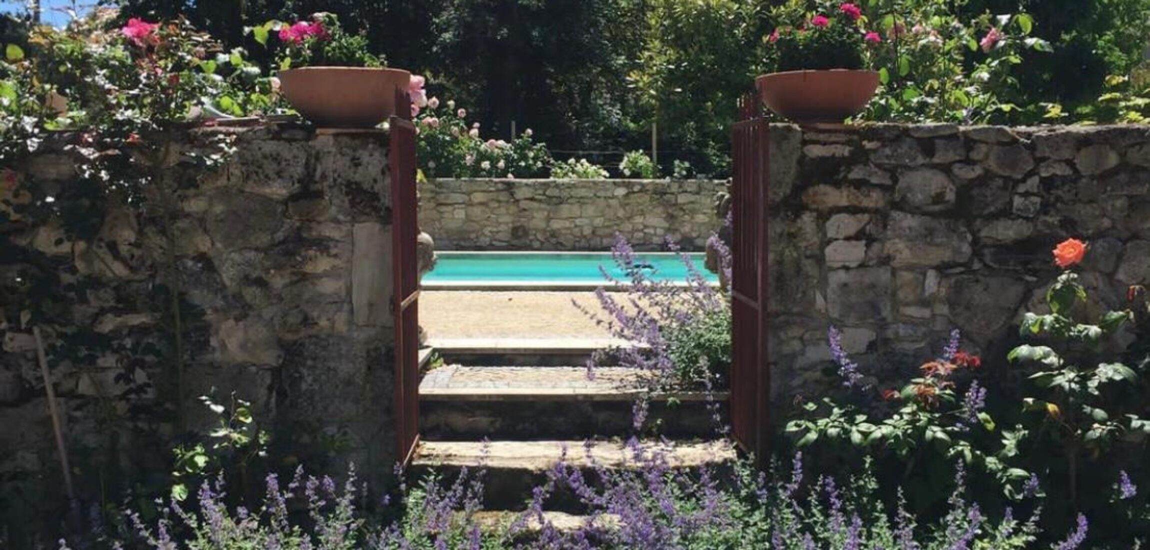 Historic Luxury Estate For Sale in the Bordeaux Countryside in Gironde, South-West France 3