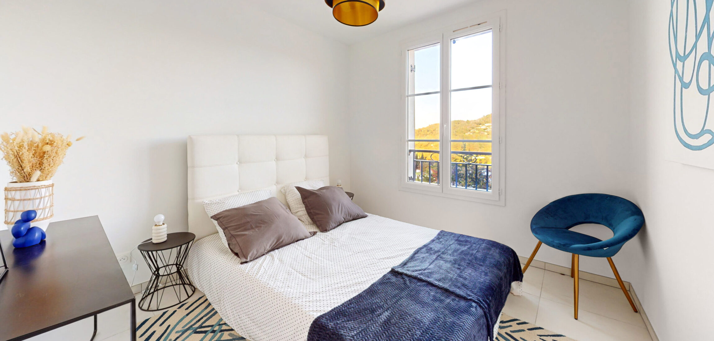 LAGARDEFREINET 04122024 -chambre bleue 1 (1)