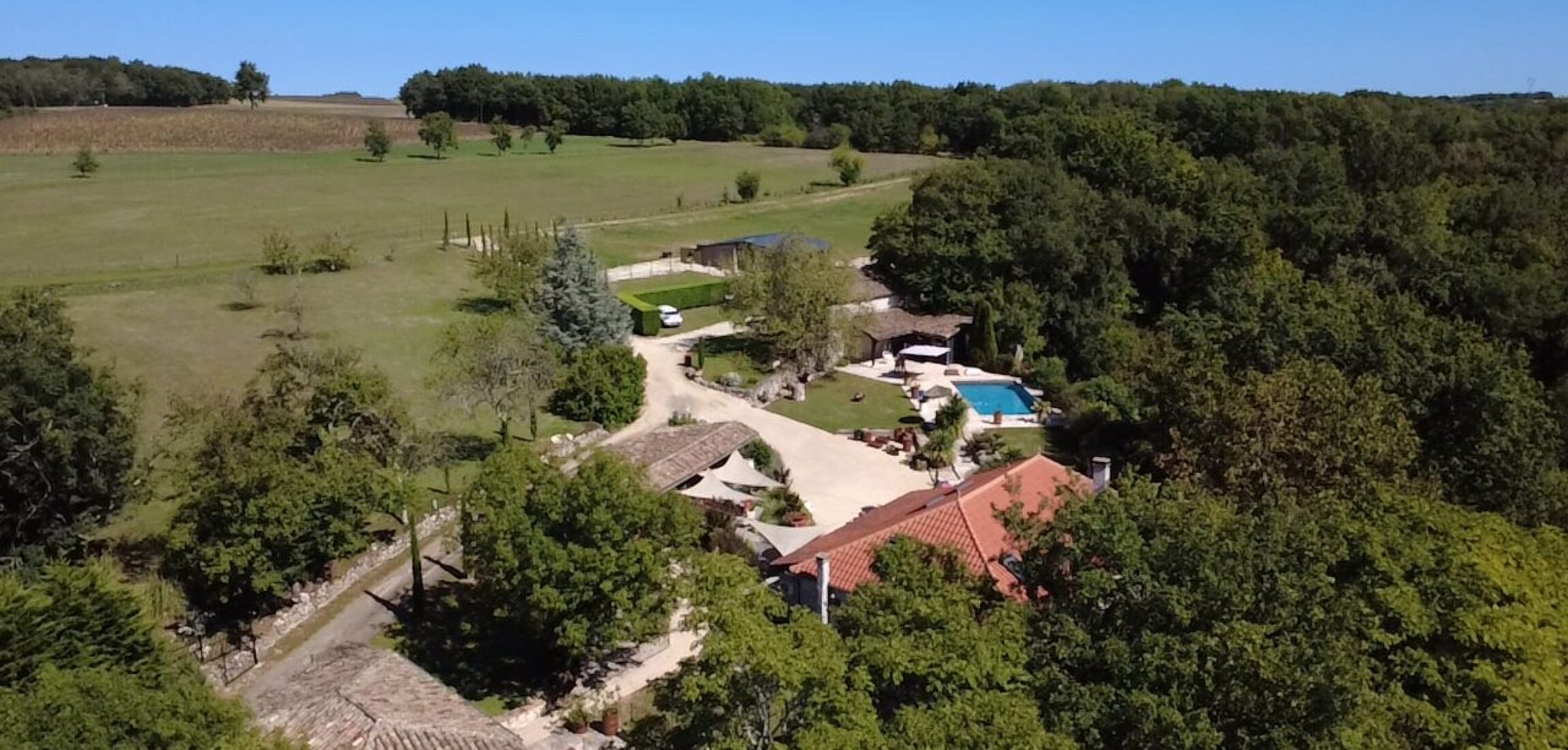 Stone Character Property For Sale in Tarn-et-Garonne, South West France