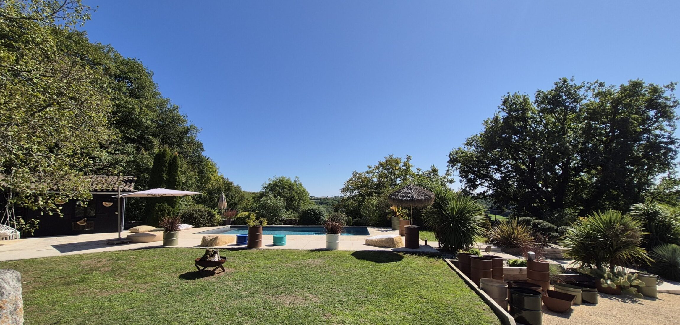 Stone Character Property For Sale in Tarn-et-Garonne, South West France