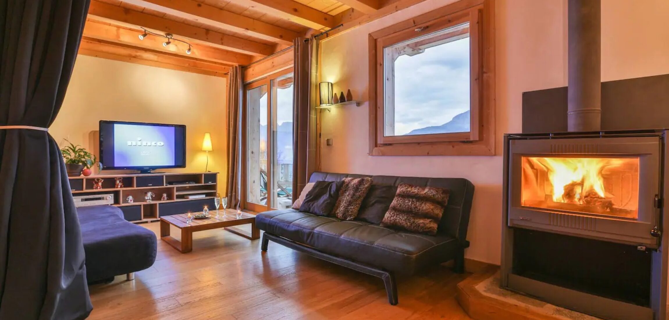 Alpine Ski Chalet for Sale Exceptional Setting in Saint-Gervais-les-Bains, The French Alps